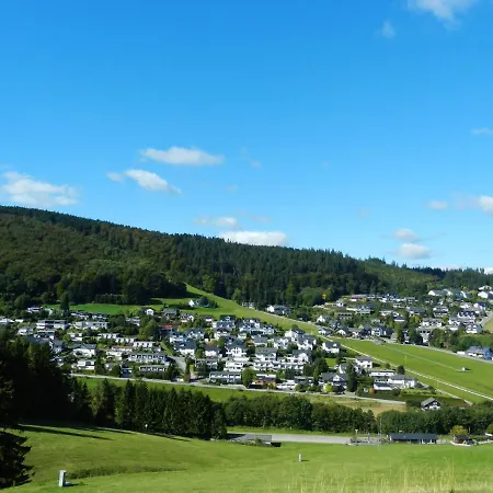 Quartier12 - In & Bike Out - Hang & L!ebe *